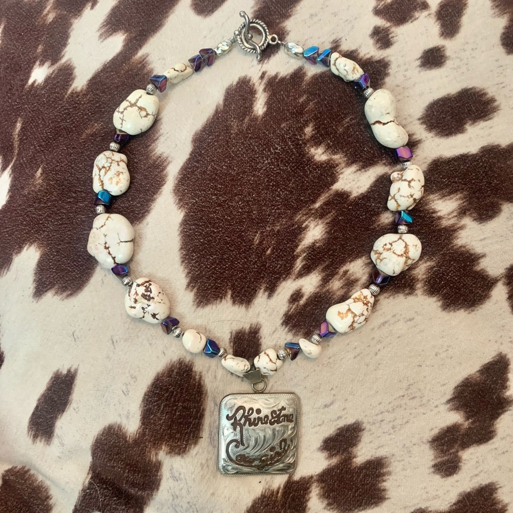 Women’s Western Necklace; White Stone with Pendant “Rhinestone Cowgirl”